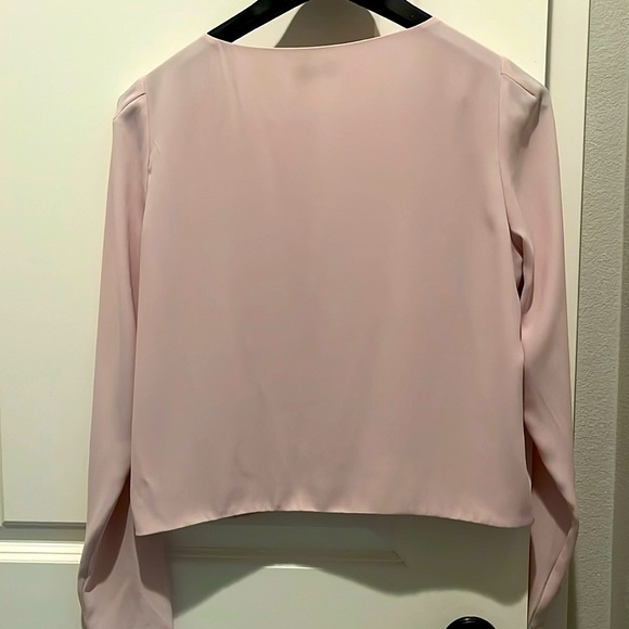 ARITZIA top - Picture 2 of 2
